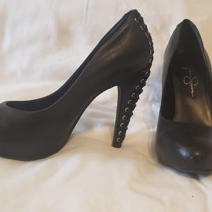Black pump